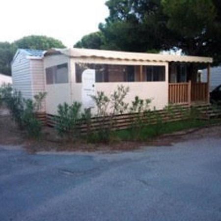 Mhvacances Louent Plusieurs Mobilhomes Dans Camping 4 Etoiles A 200M De La Plage Et Cure Thermale Canet-en-Roussillon Exteriör bild