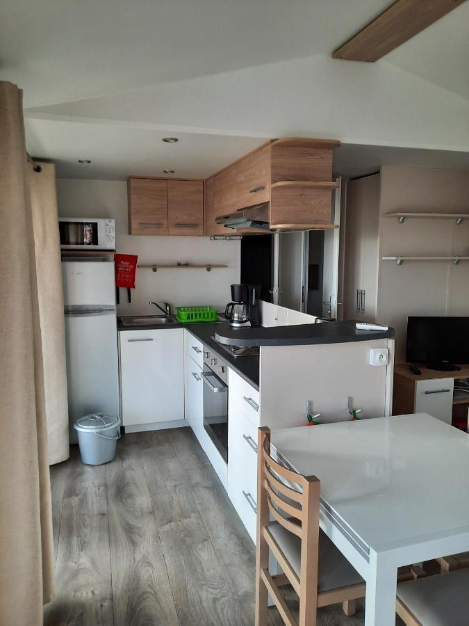 Mhvacances Louent Plusieurs Mobilhomes Dans Camping 4 Etoiles A 200M De La Plage Et Cure Thermale Canet-en-Roussillon Exteriör bild