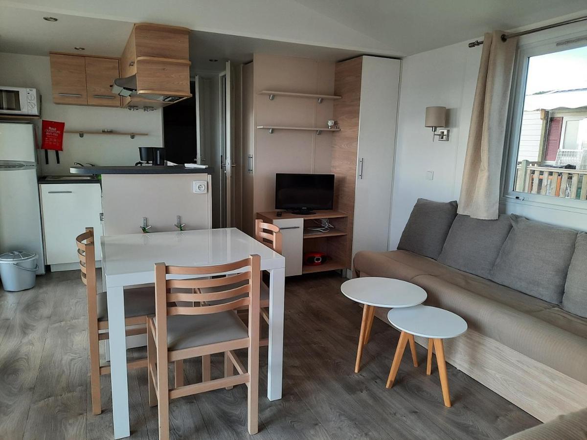 Mhvacances Louent Plusieurs Mobilhomes Dans Camping 4 Etoiles A 200M De La Plage Et Cure Thermale Canet-en-Roussillon Exteriör bild