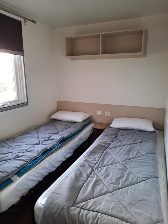 Mhvacances Louent Plusieurs Mobilhomes Dans Camping 4 Etoiles A 200M De La Plage Et Cure Thermale Canet-en-Roussillon Exteriör bild