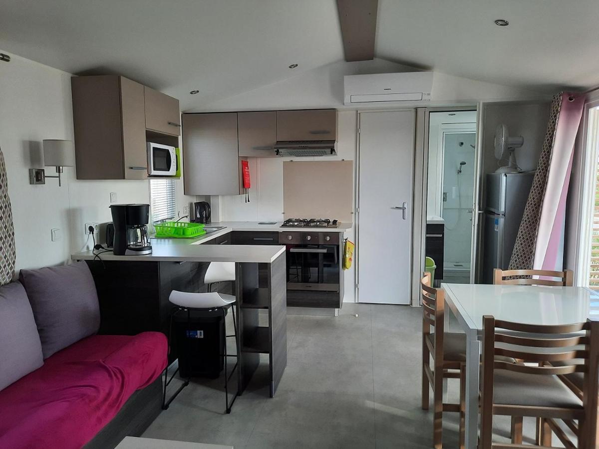Mhvacances Louent Plusieurs Mobilhomes Dans Camping 4 Etoiles A 200M De La Plage Et Cure Thermale Canet-en-Roussillon Exteriör bild