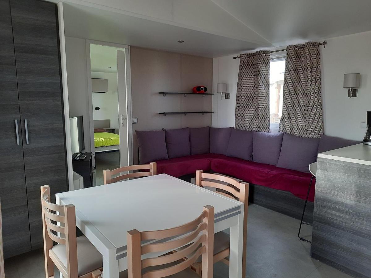 Mhvacances Louent Plusieurs Mobilhomes Dans Camping 4 Etoiles A 200M De La Plage Et Cure Thermale Canet-en-Roussillon Exteriör bild
